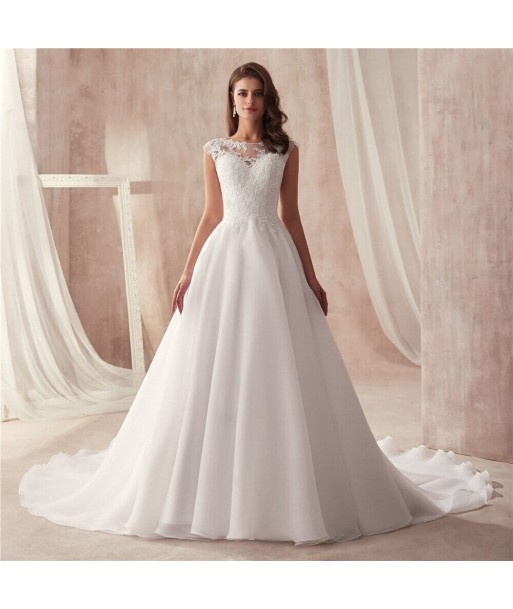 Robe de Mariée Princesse Dos Nu chez Cornerstreet bien 