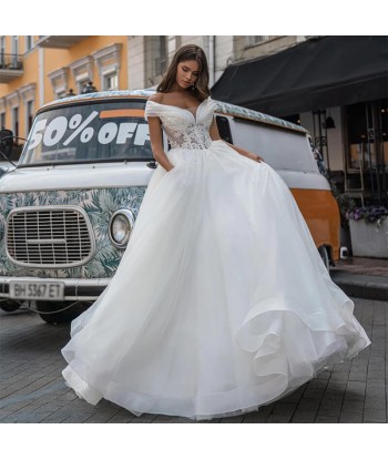 Robe de Mariée Princesse Bustier Dentelle chez Cornerstreet bien 