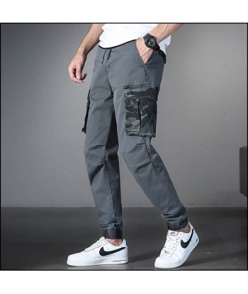 Pantalon Militaire Gris la colonne vertébrale